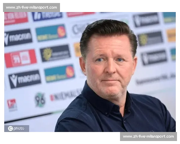 官方:蒂茨回归汉诺威执教 签约两年剑指升级 官方:蒂茨回归汉诺威执教 签约两年剑指升级