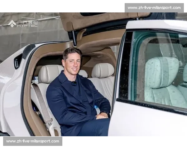 托雷斯中国行 Day2 燃爆山城！颠球神技 + 友谊赛献技，球迷热情掀翻现场